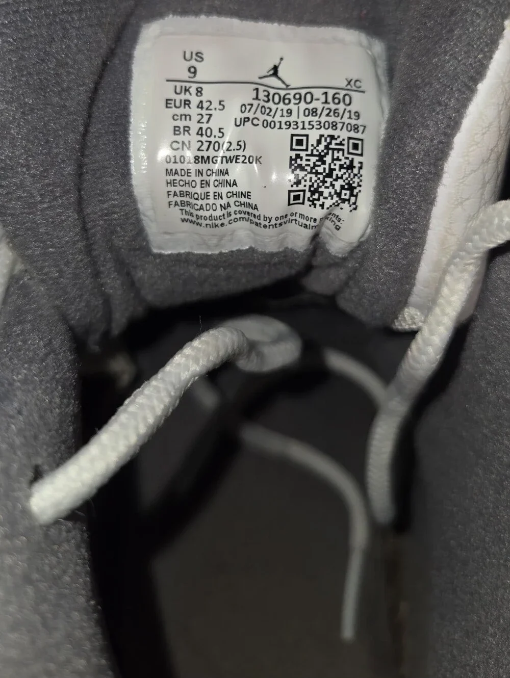 Air Jordan 12 Retro Dark Grey 130690-160 White Grey Flint Size 9